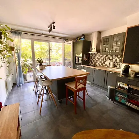 2-room Apartment, Bright Balcony