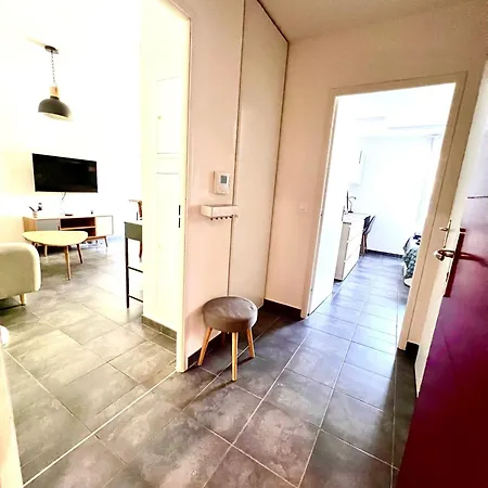 2-room Apartment, Bright Balcony
